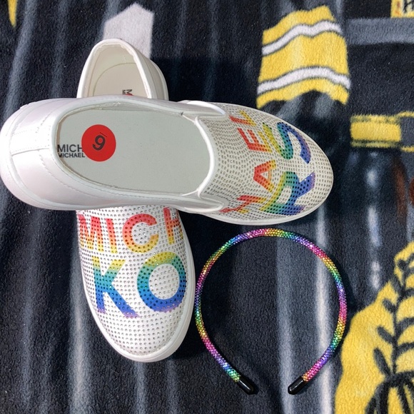 Michael Kors GEM Slip on sneaker trainer Rainbow Rhinestone white Size 6 NEW - Picture 1 of 8